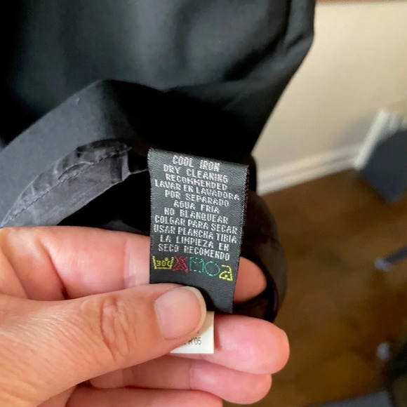 Kenneth Cole women’s lined pencil skirt, clasp & zip closure, SZ 10 black - Picture 9 of 9